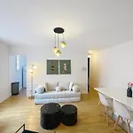 Saint Jacques - Cathedrale - Centre Apartment *